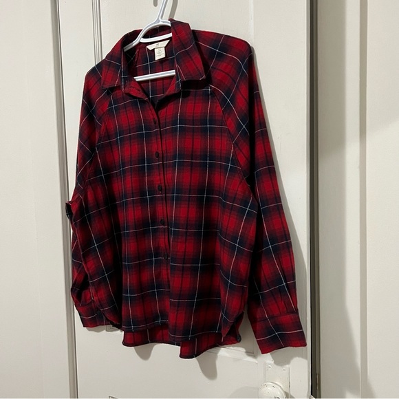 H&M Red and Navy Plaid Flannel Shirt - Picture 11 of 11